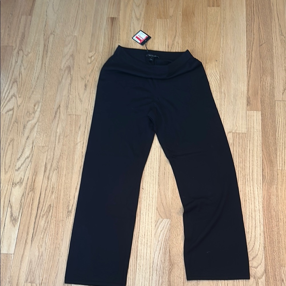 LAST CHANCE OFFER: St. John Black Wide Leg Pants NWT